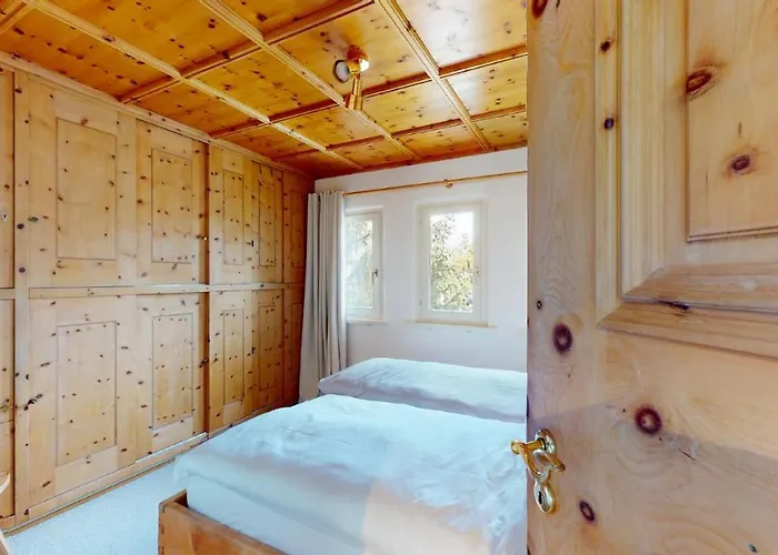 Abitaziun Curtins 1 6 - Chamues-ch Apartamento *