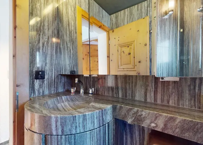 Abitaziun Curtins 1 6 - Chamues-ch * La Punt-Chamues-ch