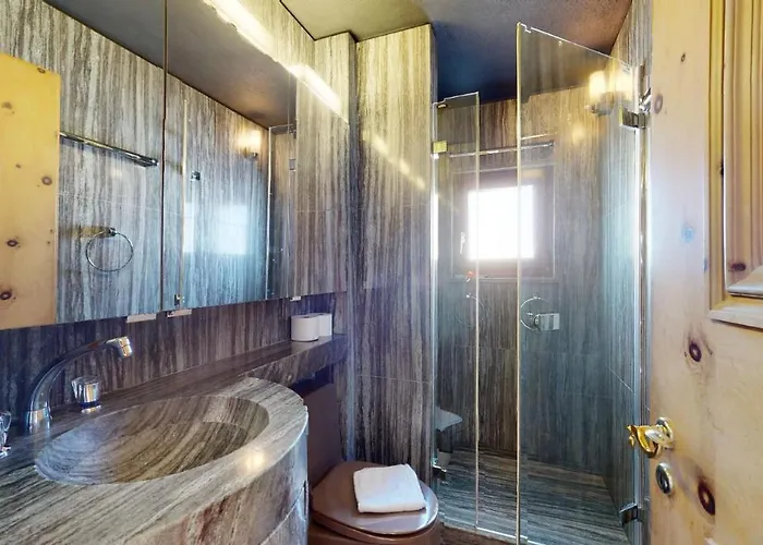 Abitaziun Curtins 1 6 - Chamues-ch Apartamento