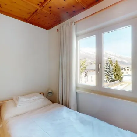 Abitaziun Curtins 1 6 - Chamues-ch Apartment